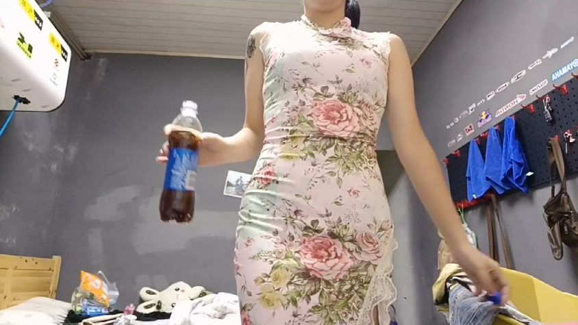 花花多套服装定制撑大