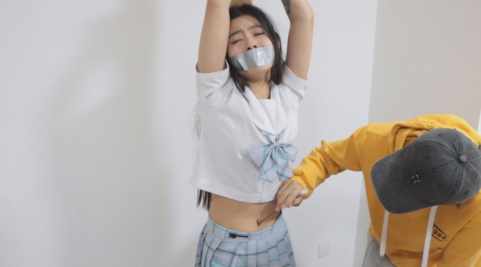 【4k超高清】女主人被入室捆虐肚脐