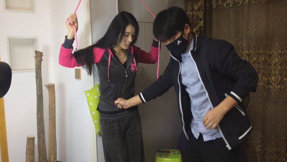 x小七姐姐二打肚子