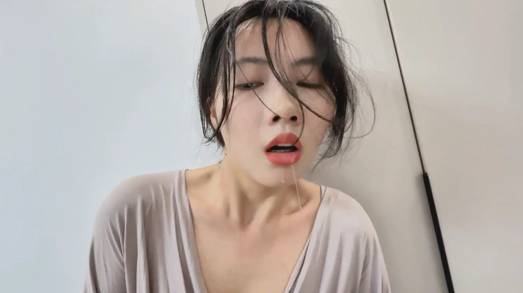 【打吐定制】狂打莉莉打吐