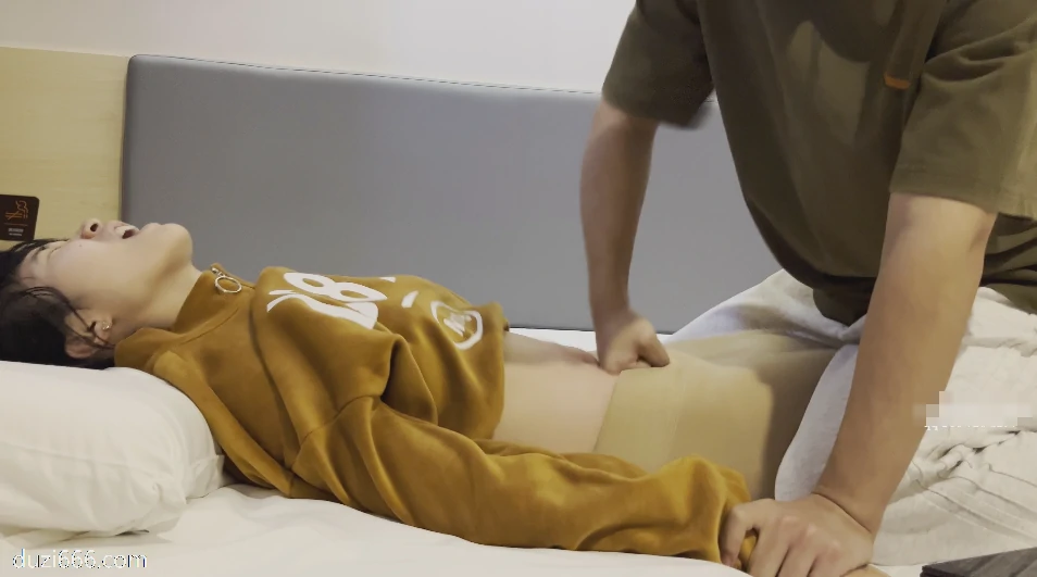 重击肉丝小肚子嗷嗷叫